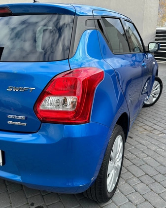 Suzuki Swift cena 49900 przebieg: 54200, rok produkcji 2020 z Bisztynek małe 704